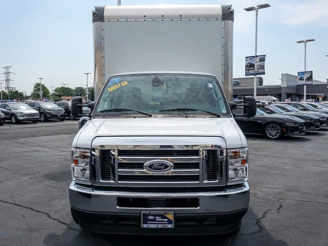 Certified 2024 Ford E-350 and Econoline 350 Super Duty w/ Driver's Safety Package image 6
