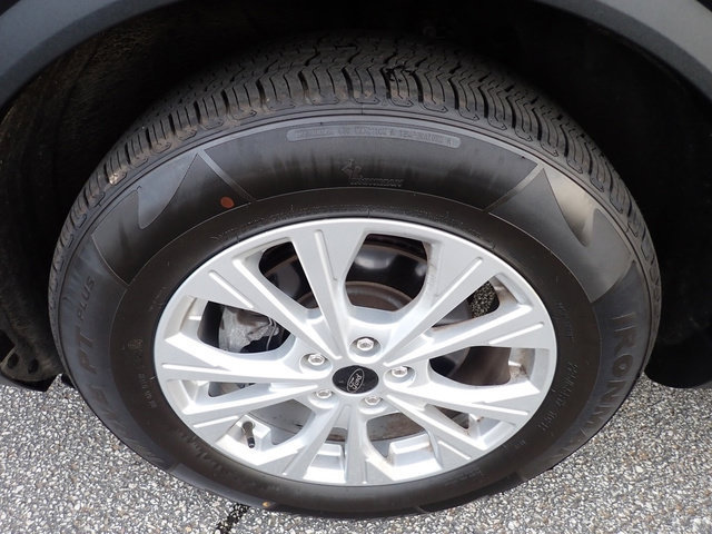Certified 2023 Ford Escape Active AWD/4WD image 13