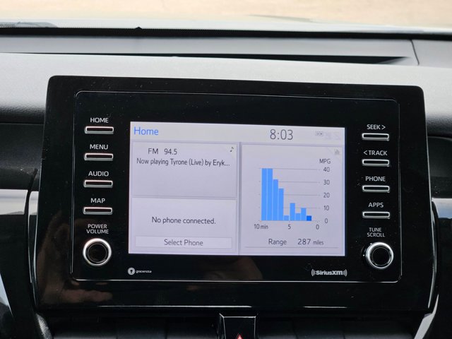 Used 2023 Toyota Camry SE image 10