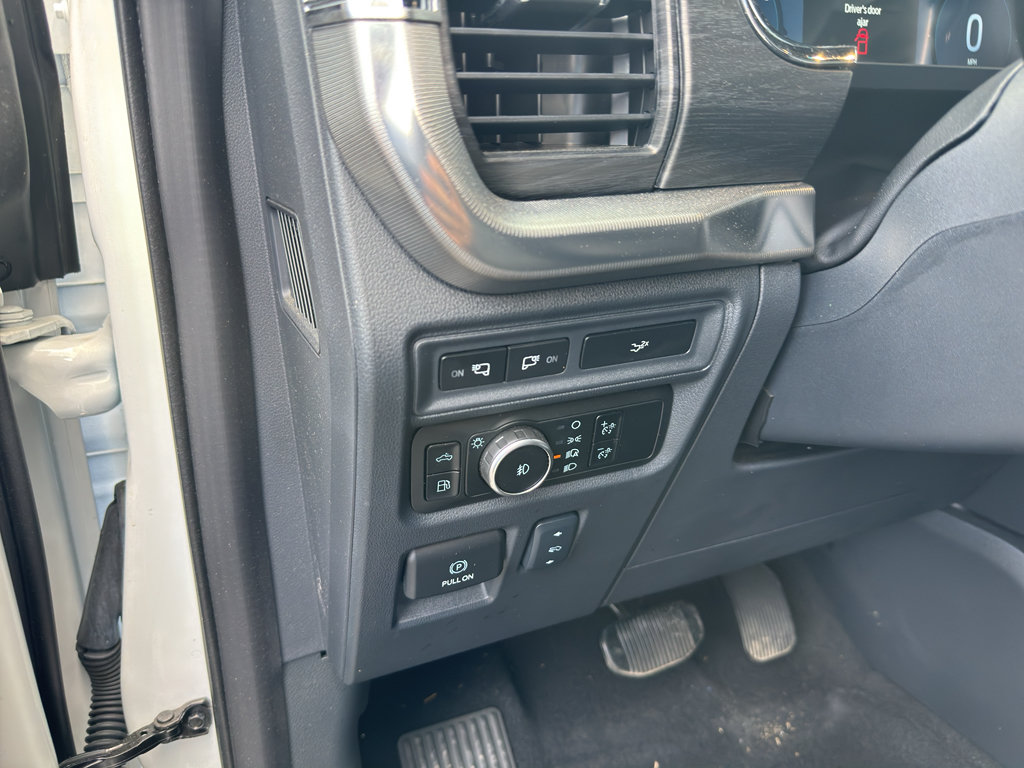 Certified 2024 Ford F150 Lariat w/ FX4 Off-Road Package AWD/4WD image 12