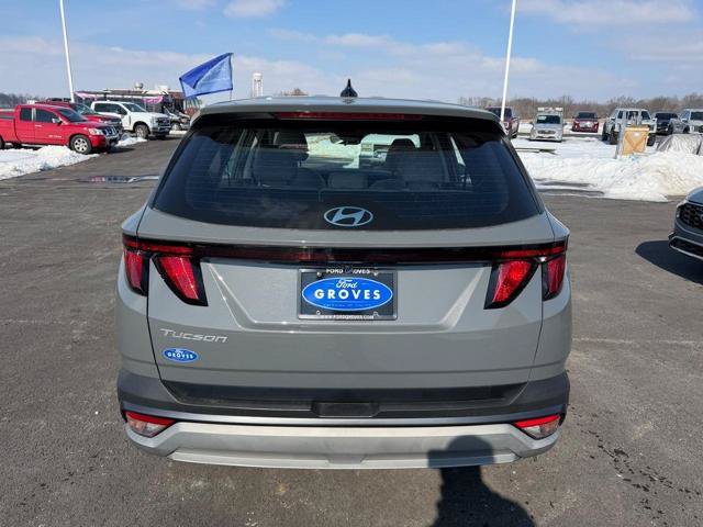Used 2025 Hyundai Tucson SE FWD image 6