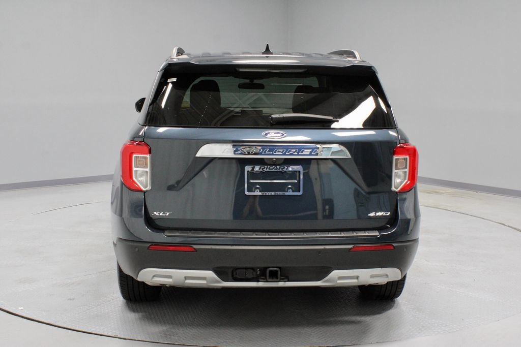 Certified 2024 Ford Explorer XLT w/ Equipment Group 202A AWD/4WD image 10