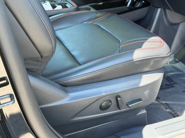 Certified 2025 Ford Mustang Mach-E Premium w/ Sport Appearance Package AWD/4WD image 15