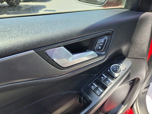 Certified 2026 Ford Escape SE FWD image 37