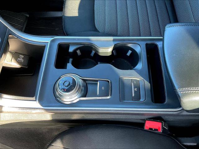 Certified 2022 Ford Edge SE w/ Black Appearance Package AWD/4WD image 19