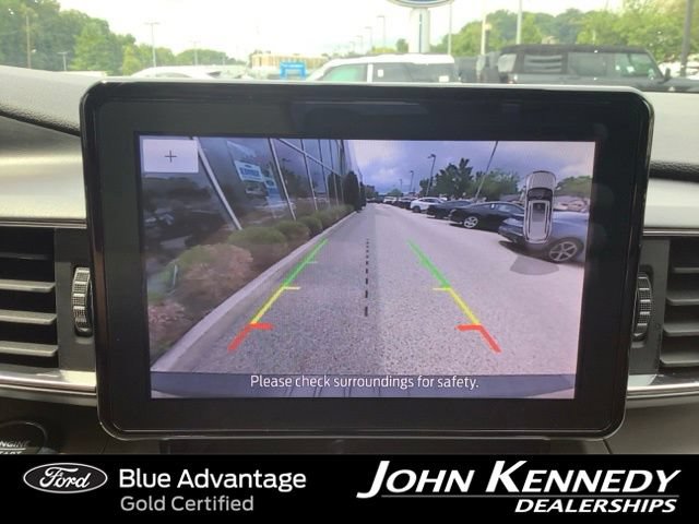 Certified 2023 Ford Explorer XLT w/ Equipment Group 202A AWD/4WD image 18