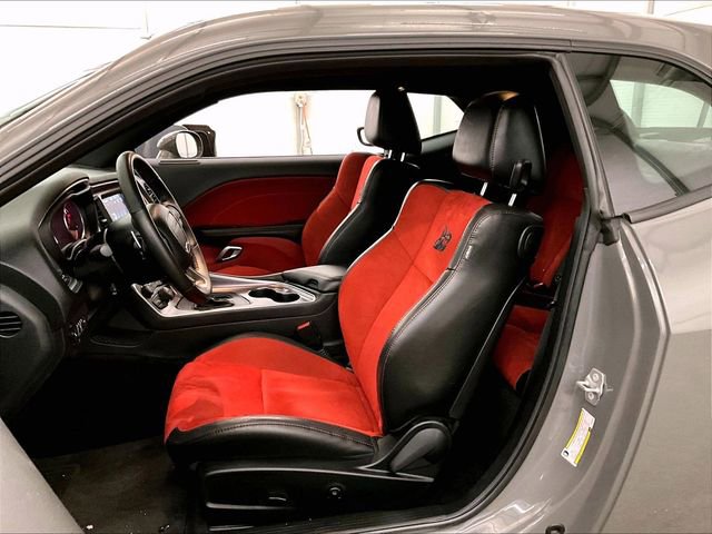 Used 2018 Dodge Challenger R/T Scat Pack RWD image 24