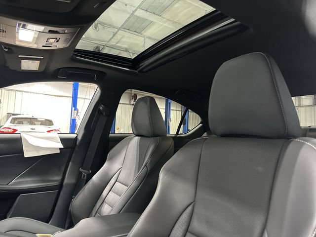 Used 2025 Lexus IS 350 F Sport w/ Navigation Package AWD/4WD image 20