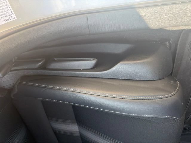 Used 2023 Honda Civic Sport image 32