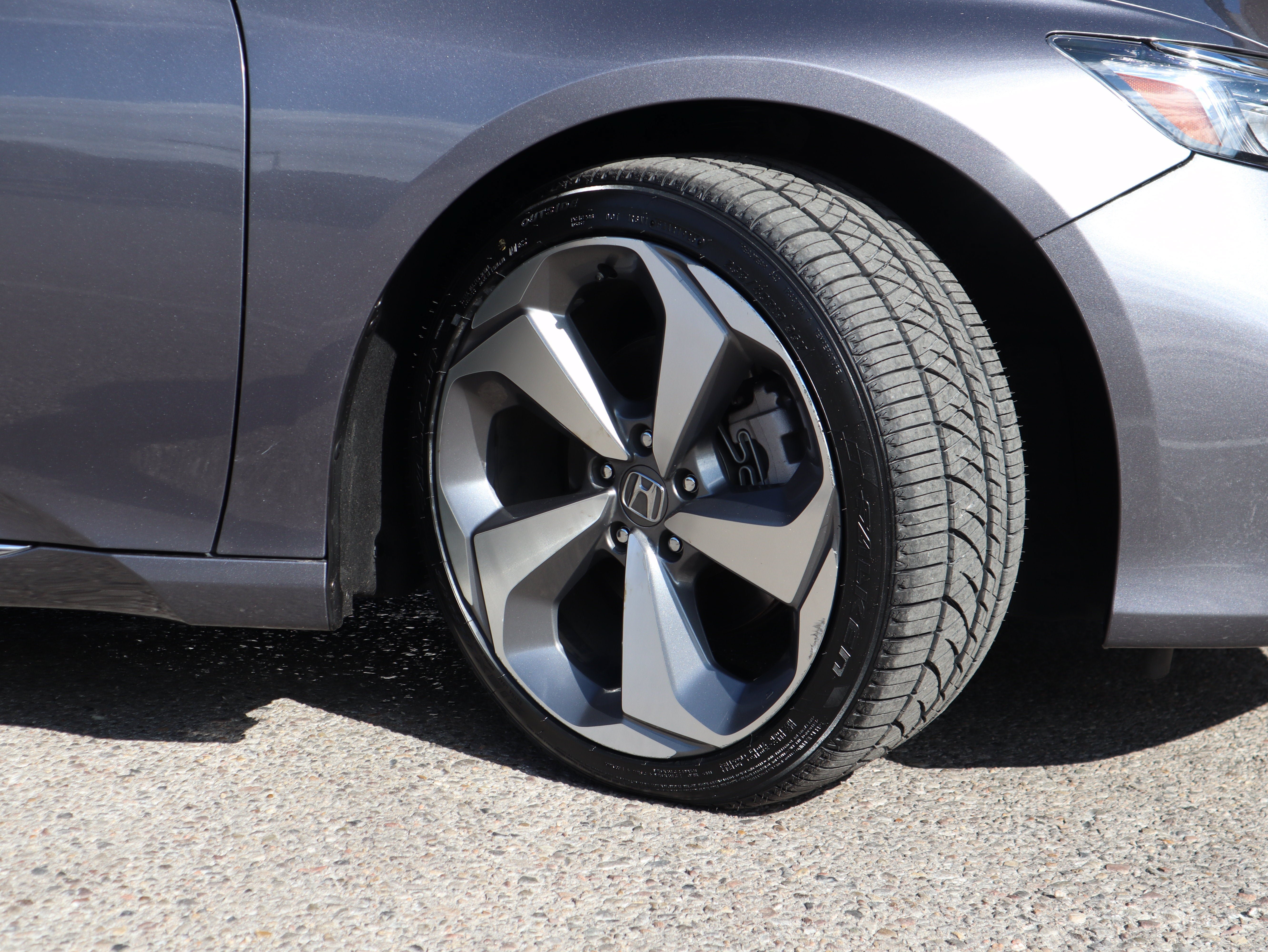 Used 2020 Honda Accord Touring image 13