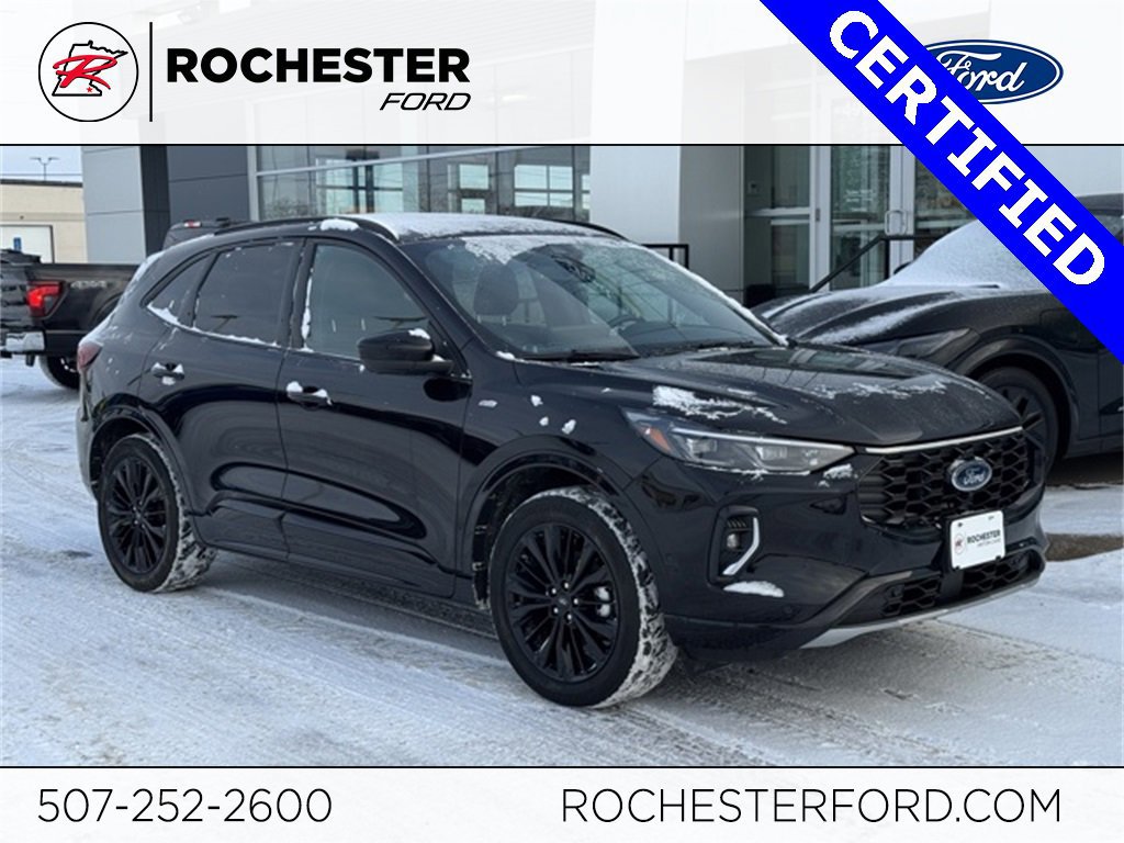 Certified 2023 Ford Escape ST-Line Elite w/ Premium Technology Package image 5