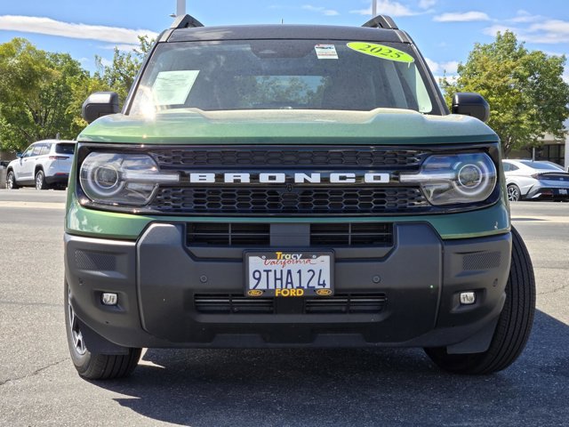 Certified 2025 Ford Bronco Sport Outer Banks w/ Outer Banks Tech Package+ AWD/4WD image 2