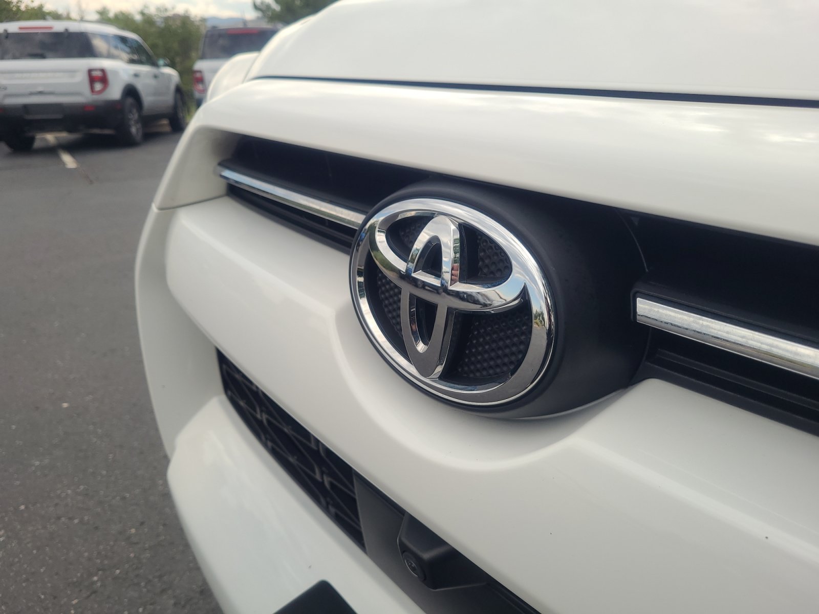 Used 2023 Toyota 4Runner SR5 Premium w/ SR5 Premium Package AWD/4WD image 23