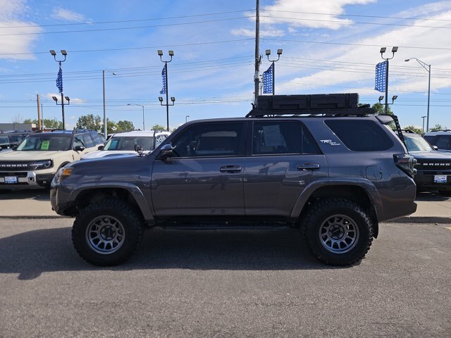 Used 2023 Toyota 4Runner TRD Off-Road Premium w/ Moonroof Package AWD/4WD image 2