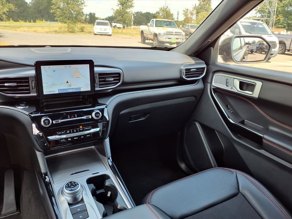 Certified 2023 Ford Explorer ST-Line w/ Class IV Trailer Tow Package image 29