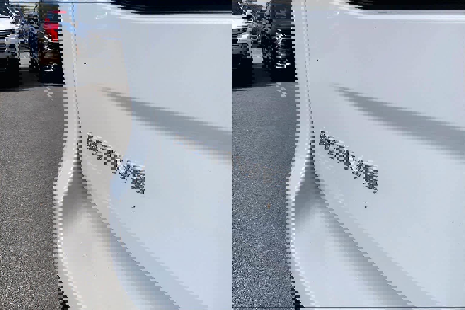 Certified 2025 Ford Expedition Active image 12