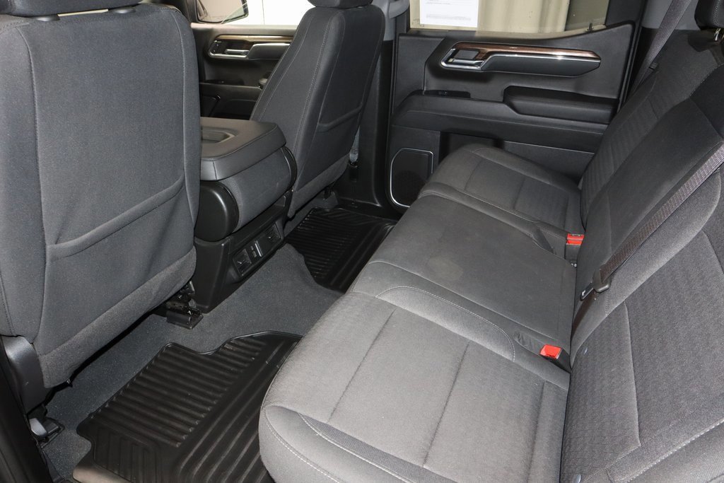 Used 2024 Chevrolet Silverado 1500 LT image 21