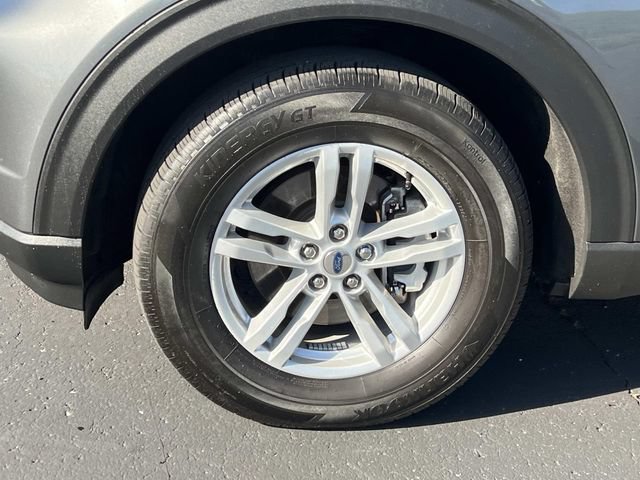 Certified 2024 Ford Explorer XLT w/ Equipment Group 202A AWD/4WD image 9
