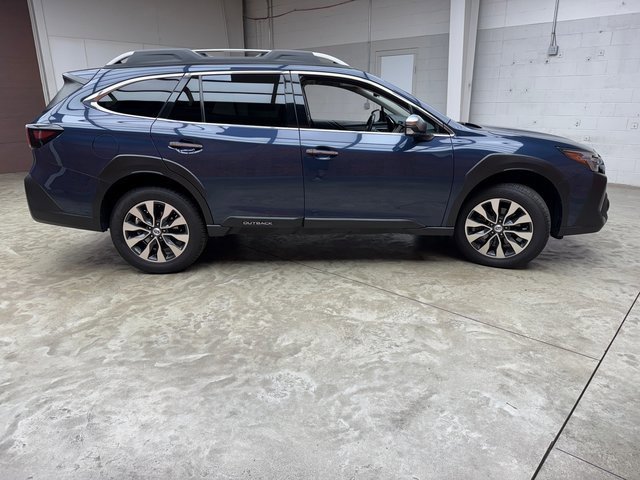 Used 2024 Subaru Outback Touring XT image 6