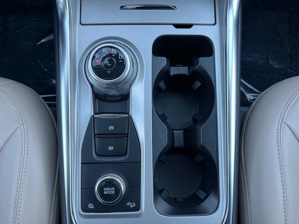 Certified 2023 Ford Explorer XLT w/ Equipment Group 202A image 18