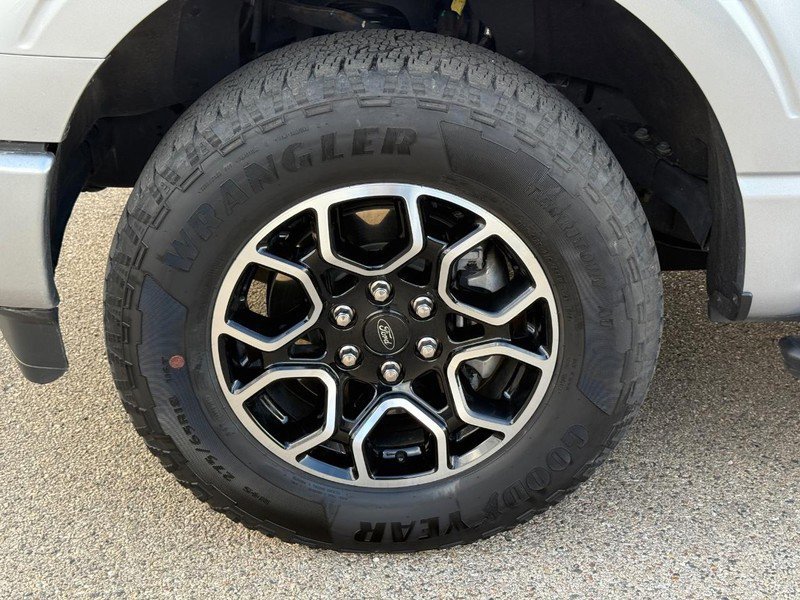 Certified 2022 Ford F150 XLT w/ Equipment Group 302A High image 14