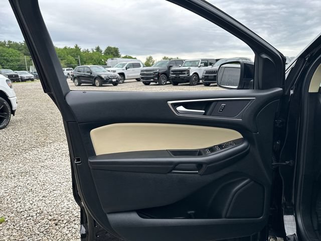 Certified 2023 Ford Edge SEL w/ Convenience Package AWD/4WD image 25
