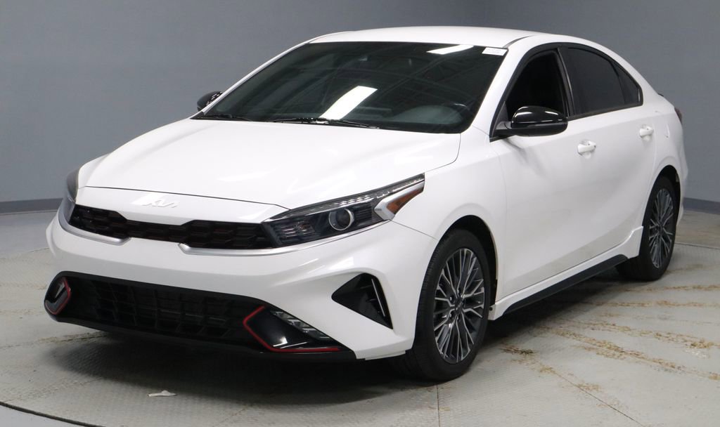 Used 2023 Kia Forte GT-Line image 7