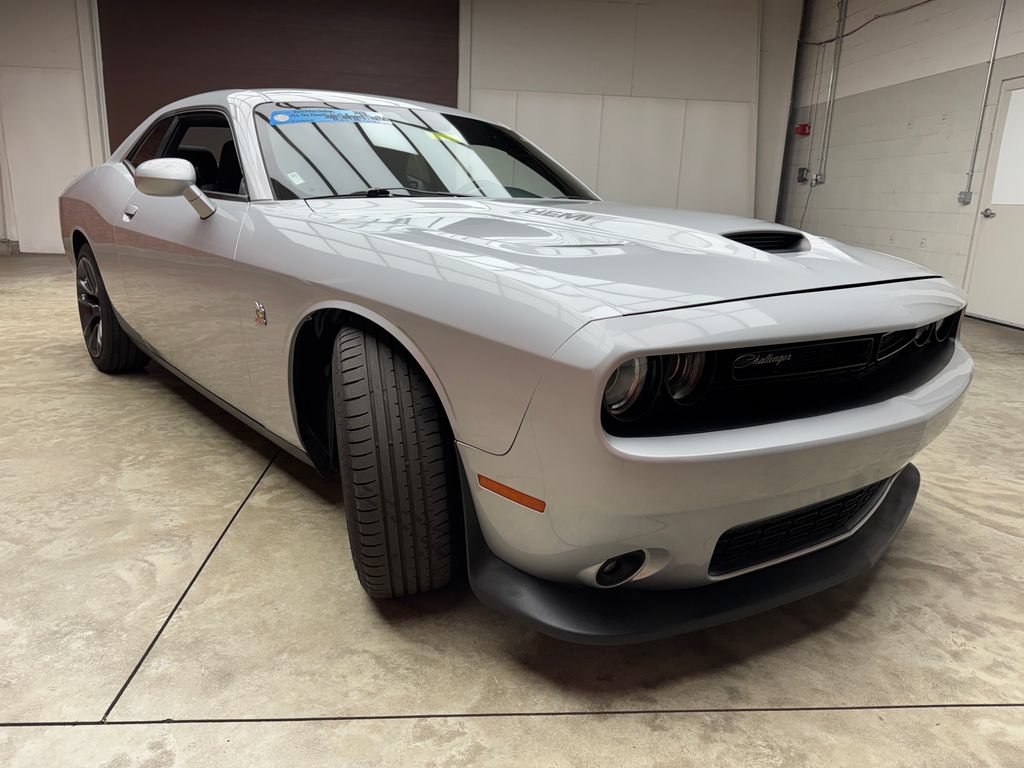 Used 2021 Dodge Challenger R/T Scat Pack RWD image 7