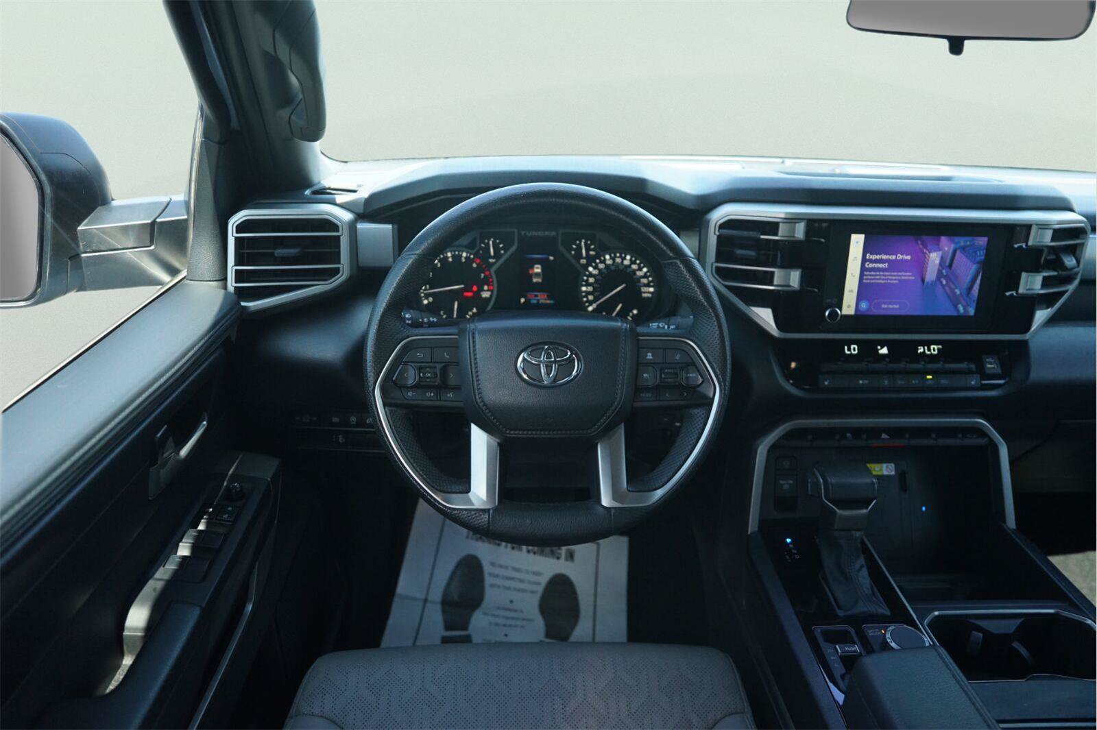 Used 2025 Toyota Tundra SR5 w/ SR5 Premium Package AWD/4WD image 21