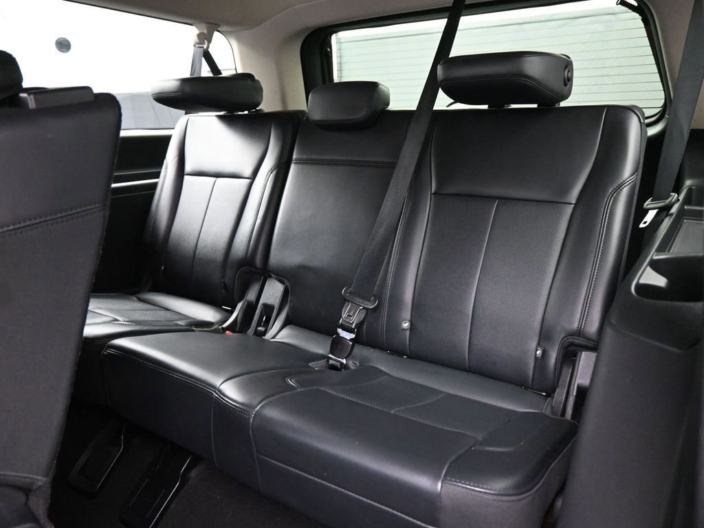 Certified 2024 Ford Expedition Max XLT image 45