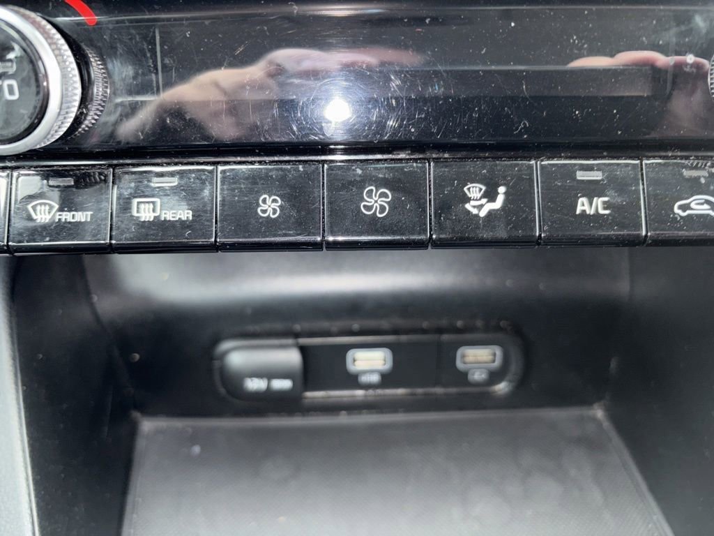 Used 2022 Kia K5 LXS image 30