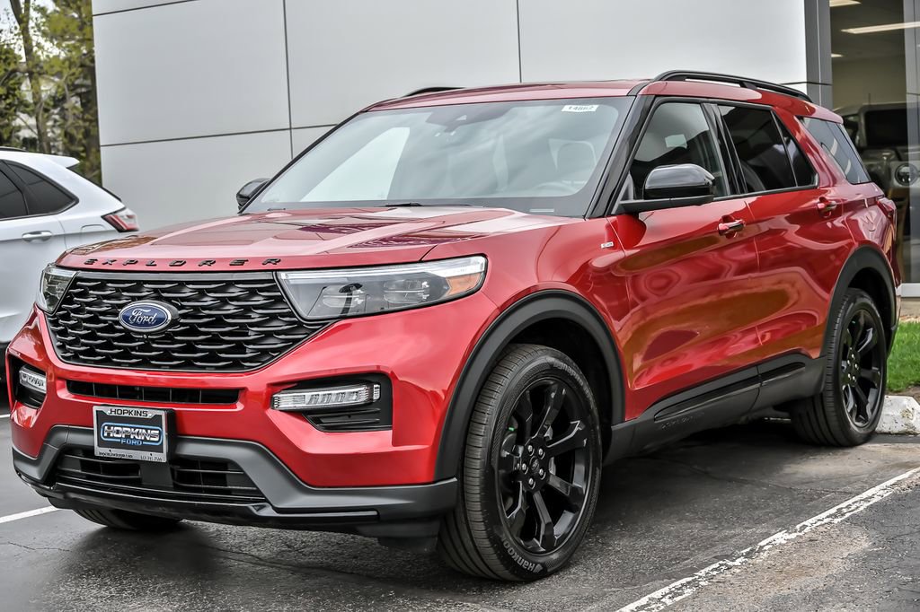 Certified 2023 Ford Explorer ST-Line w/ Class IV Trailer Tow Package AWD/4WD image 5