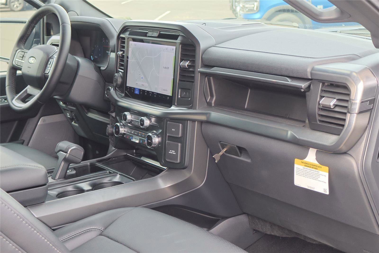 Certified 2025 Ford F150 Lariat w/ Equipment Group 501A Mid image 33