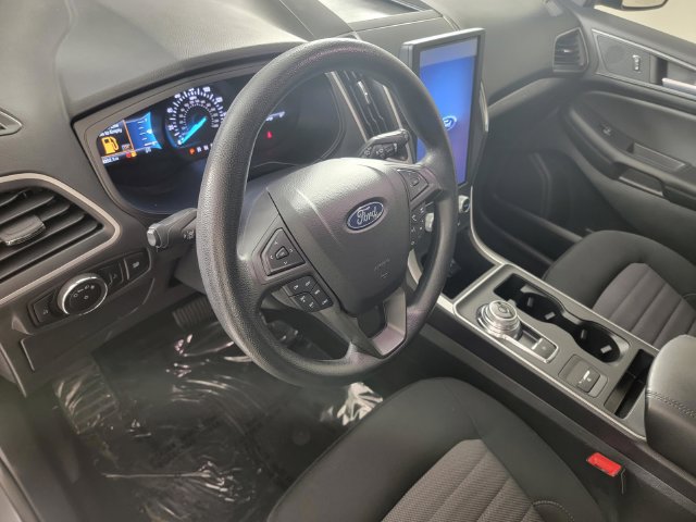 Certified 2023 Ford Edge SE w/ Black Appearance Package AWD/4WD image 12