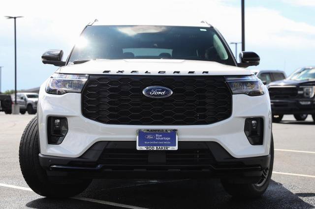 Certified 2025 Ford Explorer ST-Line w/ ST-Line Street Pack AWD/4WD image 2