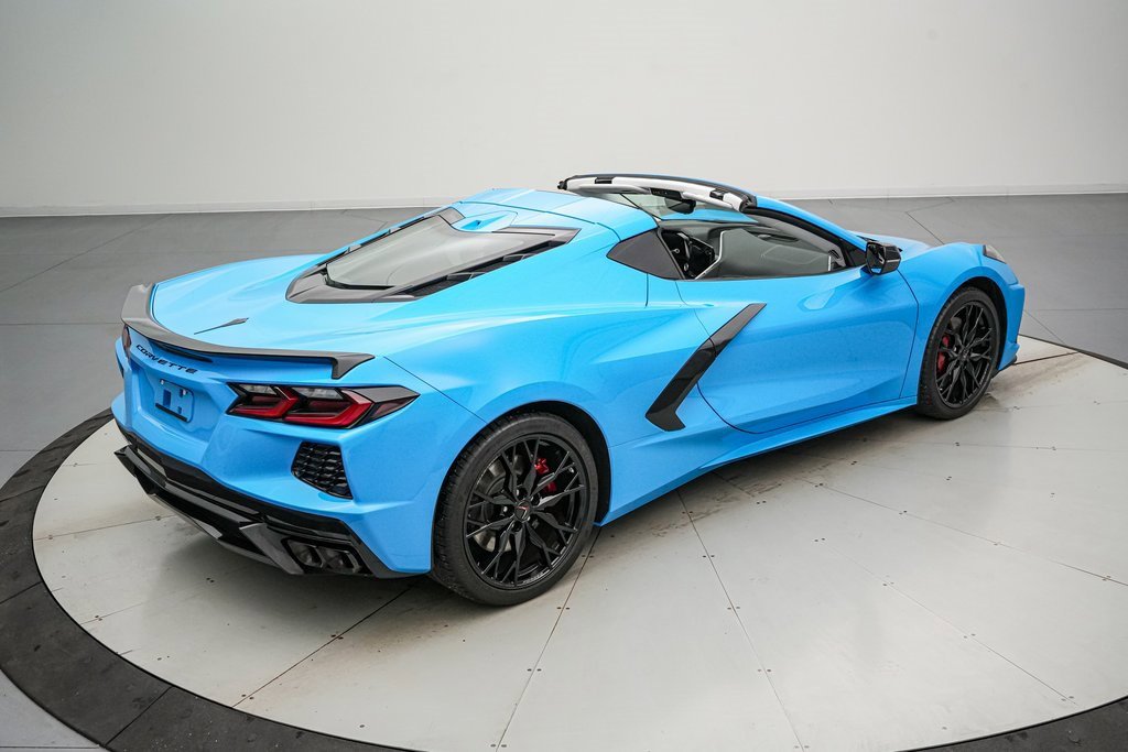 Used 2023 Chevrolet Corvette Stingray Premium Cpe w/ Z51 Performance Package image 4