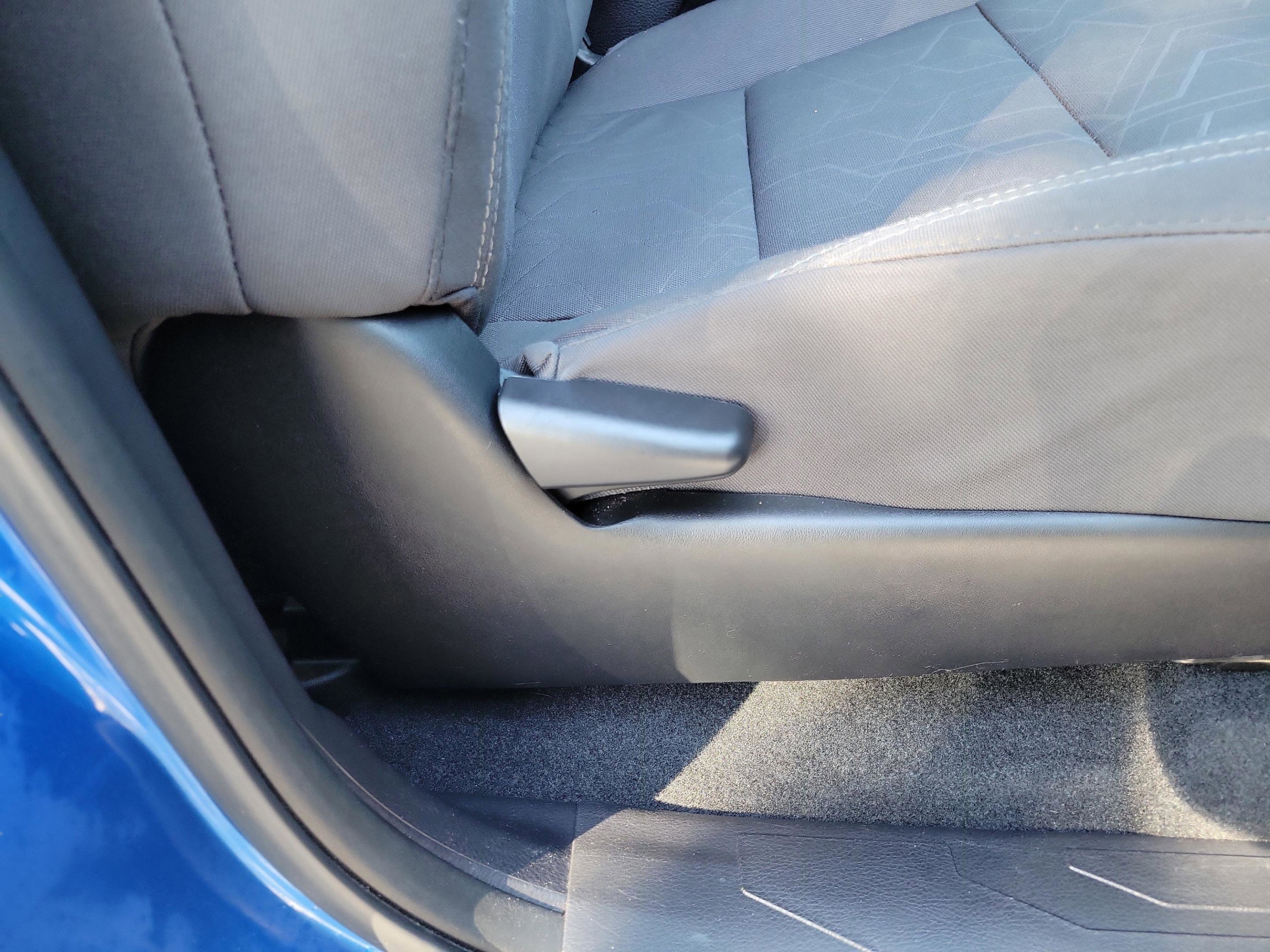 Used 2017 Toyota Tacoma SR5 image 25