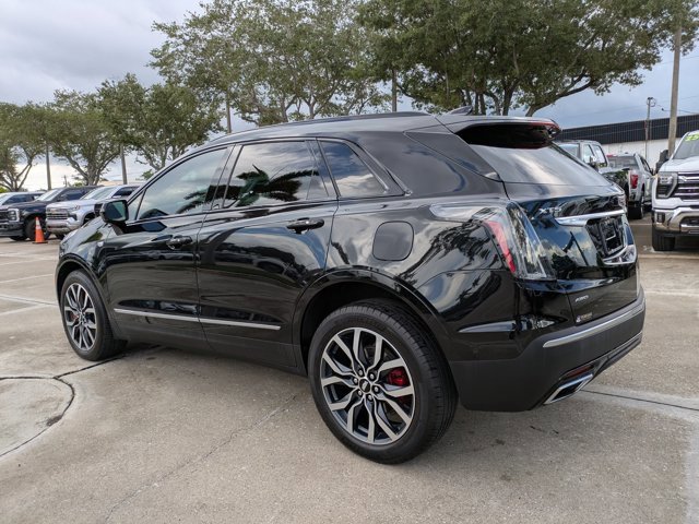 Used 2022 Cadillac XT5 Sportv w/ Platinum Package image 2