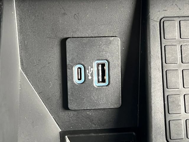 Certified 2022 Ford F150 Raptor w/ Equipment Group 801A High image 45