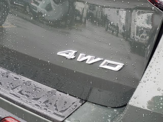 Certified 2024 Ford Explorer XLT w/ Equipment Group 202A image 6