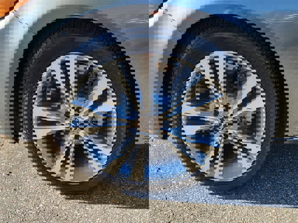 Used 2018 Mercedes-Benz C 300 Sedan image 9