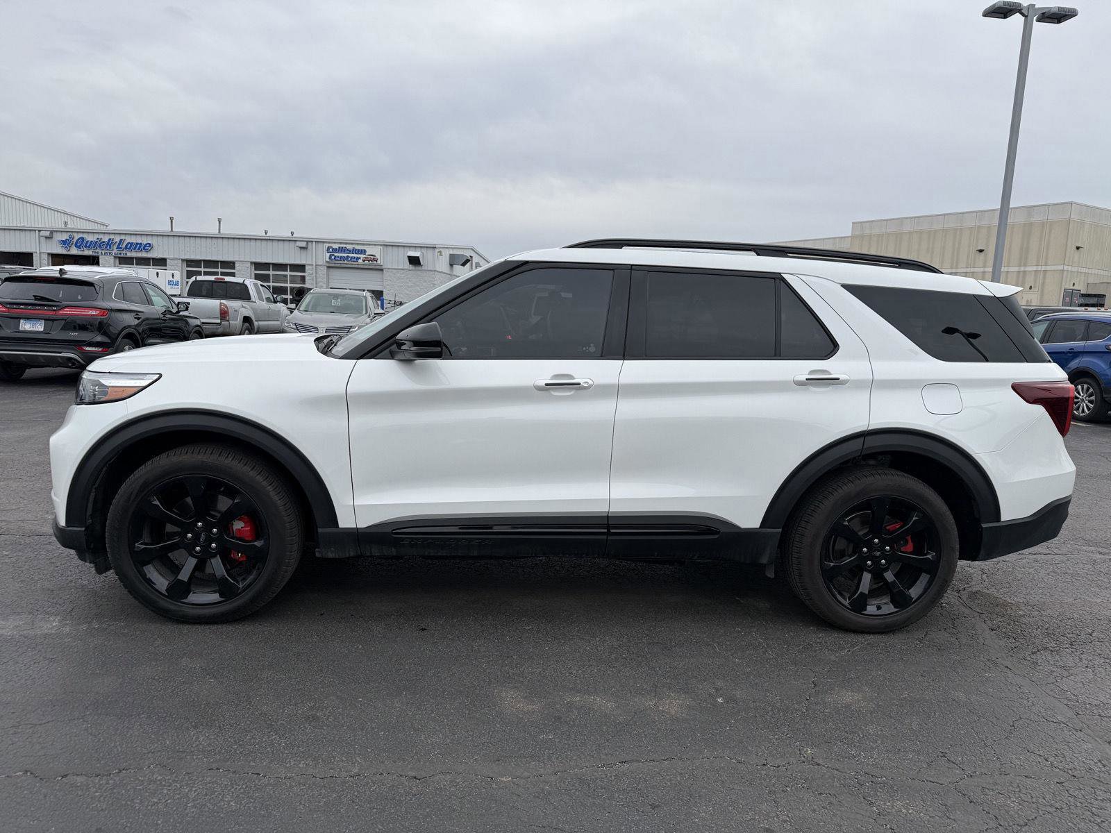 Certified 2023 Ford Explorer ST w/ Equipment Group 401A image 2