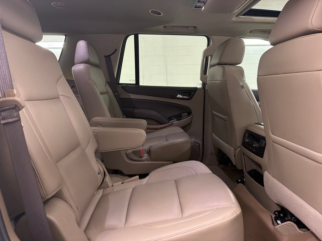 Used 2020 Chevrolet Tahoe Premier RWD image 30