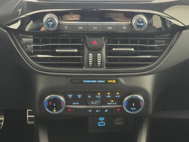 Certified 2023 Ford Escape ST-Line Select AWD/4WD image 23