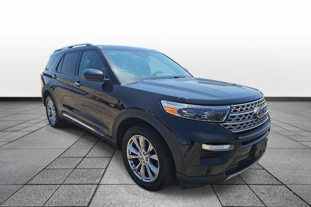 Certified 2024 Ford Explorer Limited AWD/4WD image 3