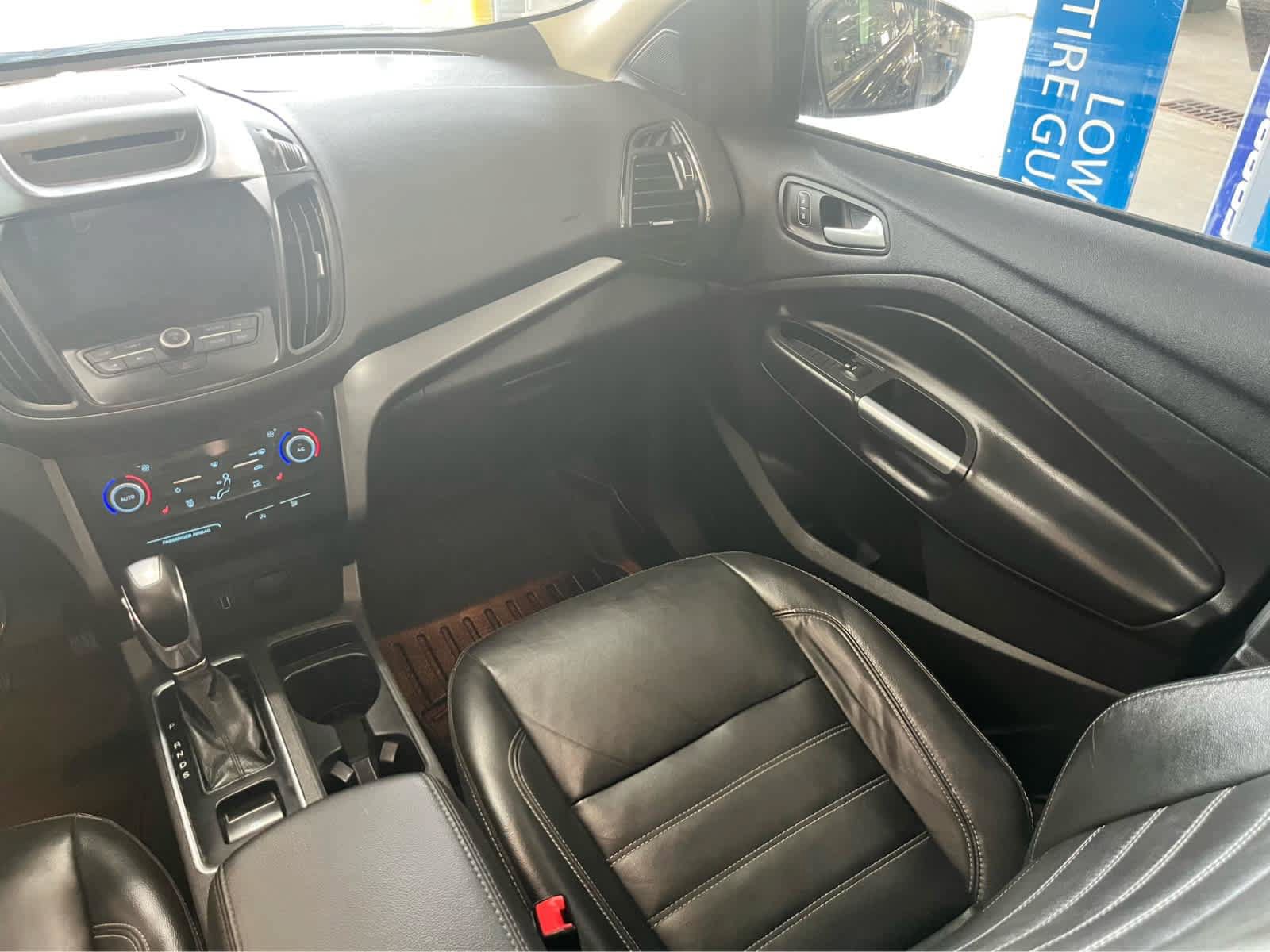 Certified 2018 Ford Escape SEL FWD image 13