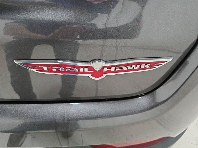 Used 2021 Jeep Compass Trailhawk AWD/4WD image 33