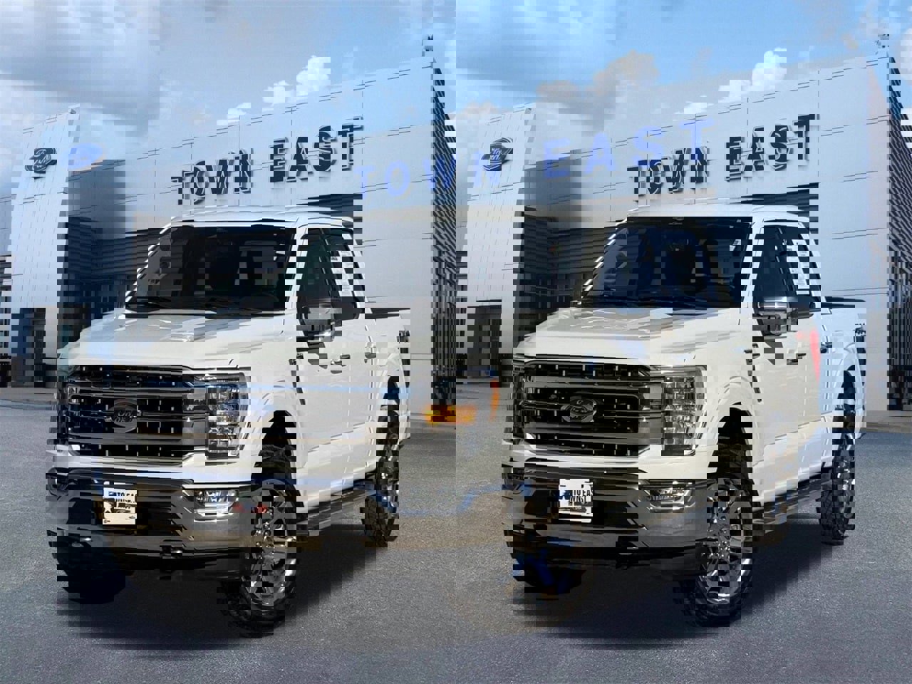 Certified 2023 Ford F150 Lariat w/ Trailer Tow Package