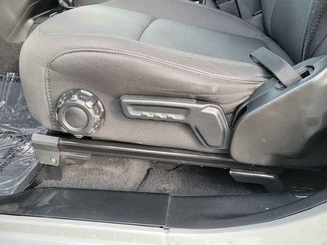 Used 2021 Jeep Wrangler Sport AWD/4WD image 19