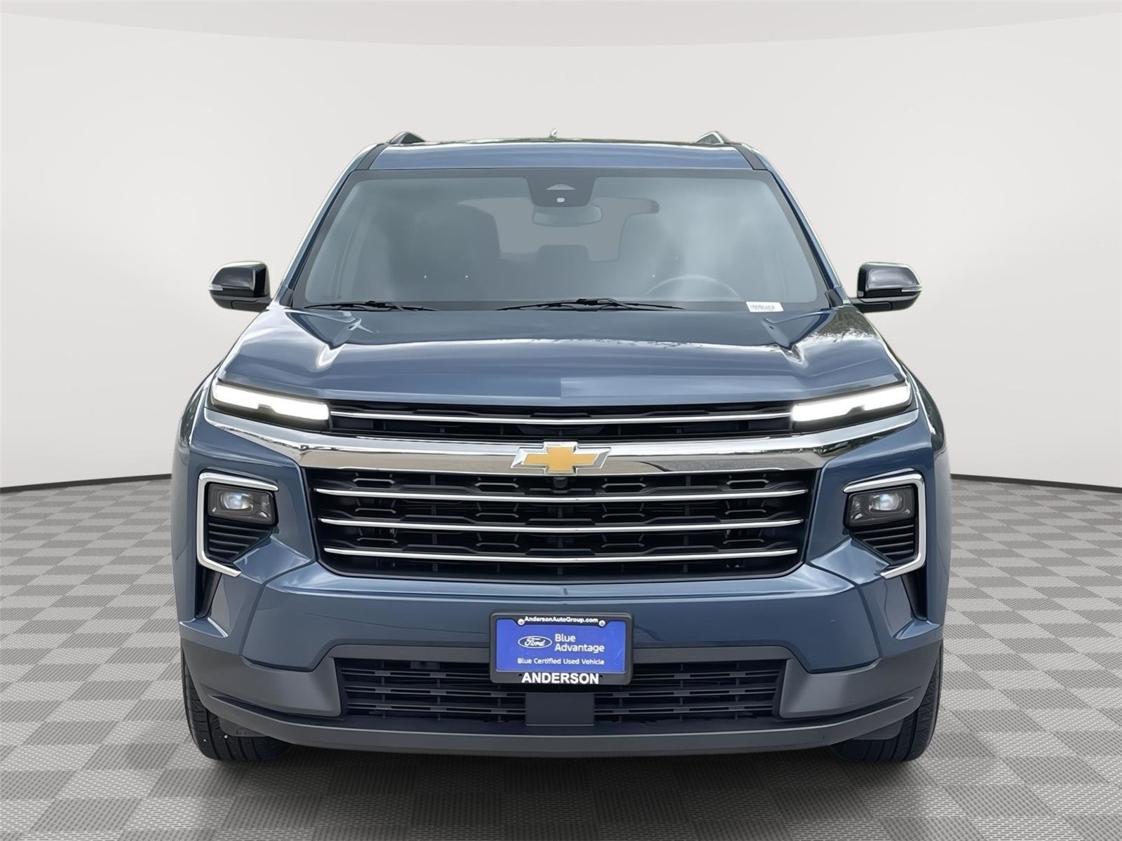 Used 2025 Chevrolet Traverse LT AWD/4WD image 4